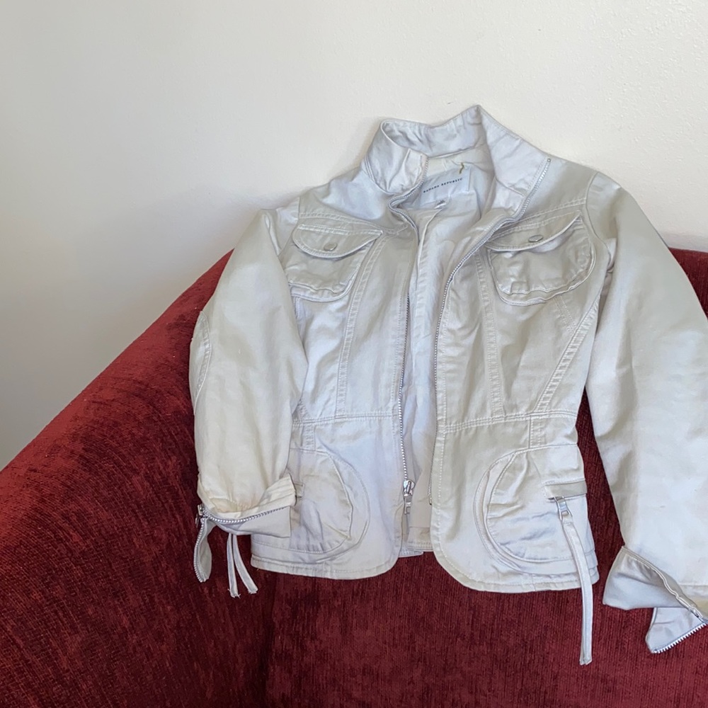 Vintage awesome BR jacket !  But too tight for my shoulders